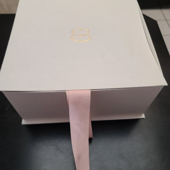 BOxes - Picture 13 of 13